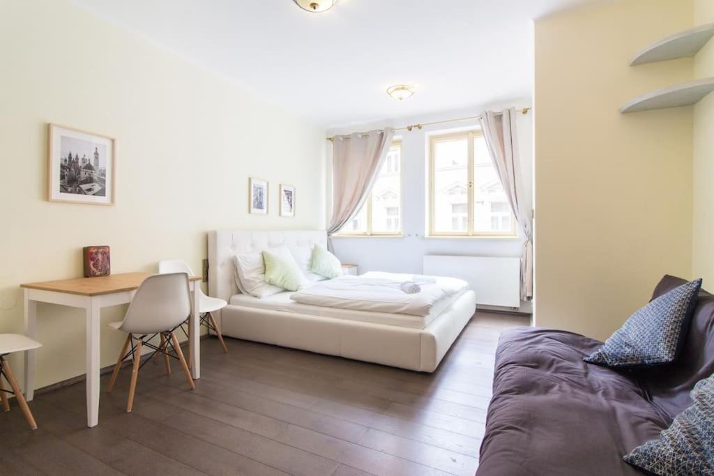 Charles Bridge Tower / Prague Castle View Apartment Ngoại thất bức ảnh